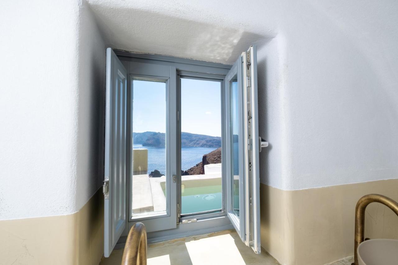 Santoroia Luxury Suites By Caldera Houses Екстериор снимка