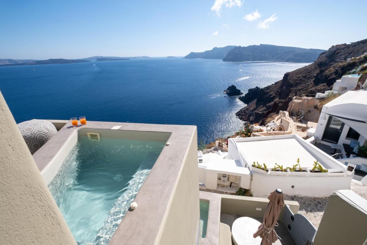 Santoroia Luxury Suites By Caldera Houses Екстериор снимка