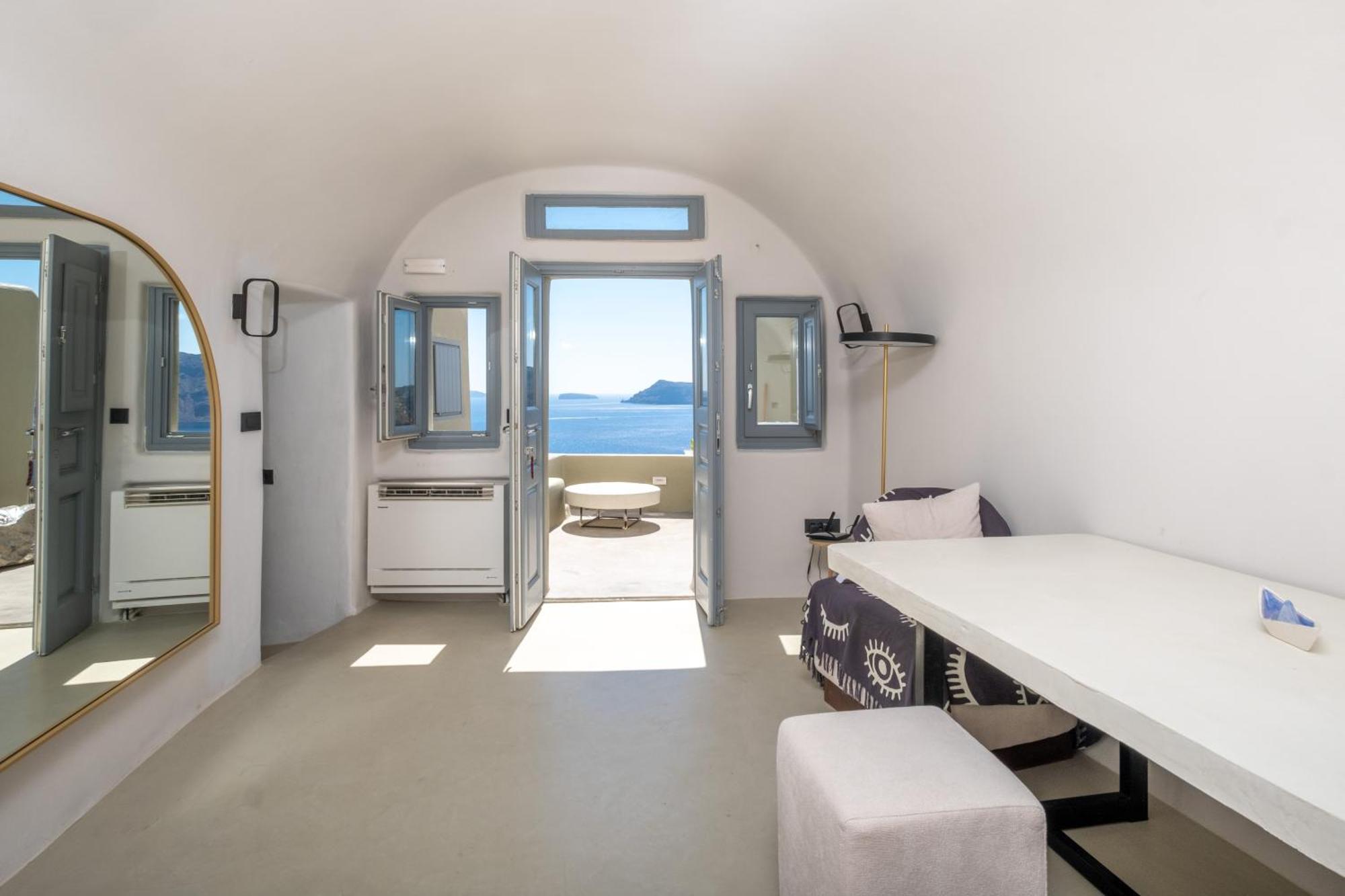 Santoroia Luxury Suites By Caldera Houses Екстериор снимка