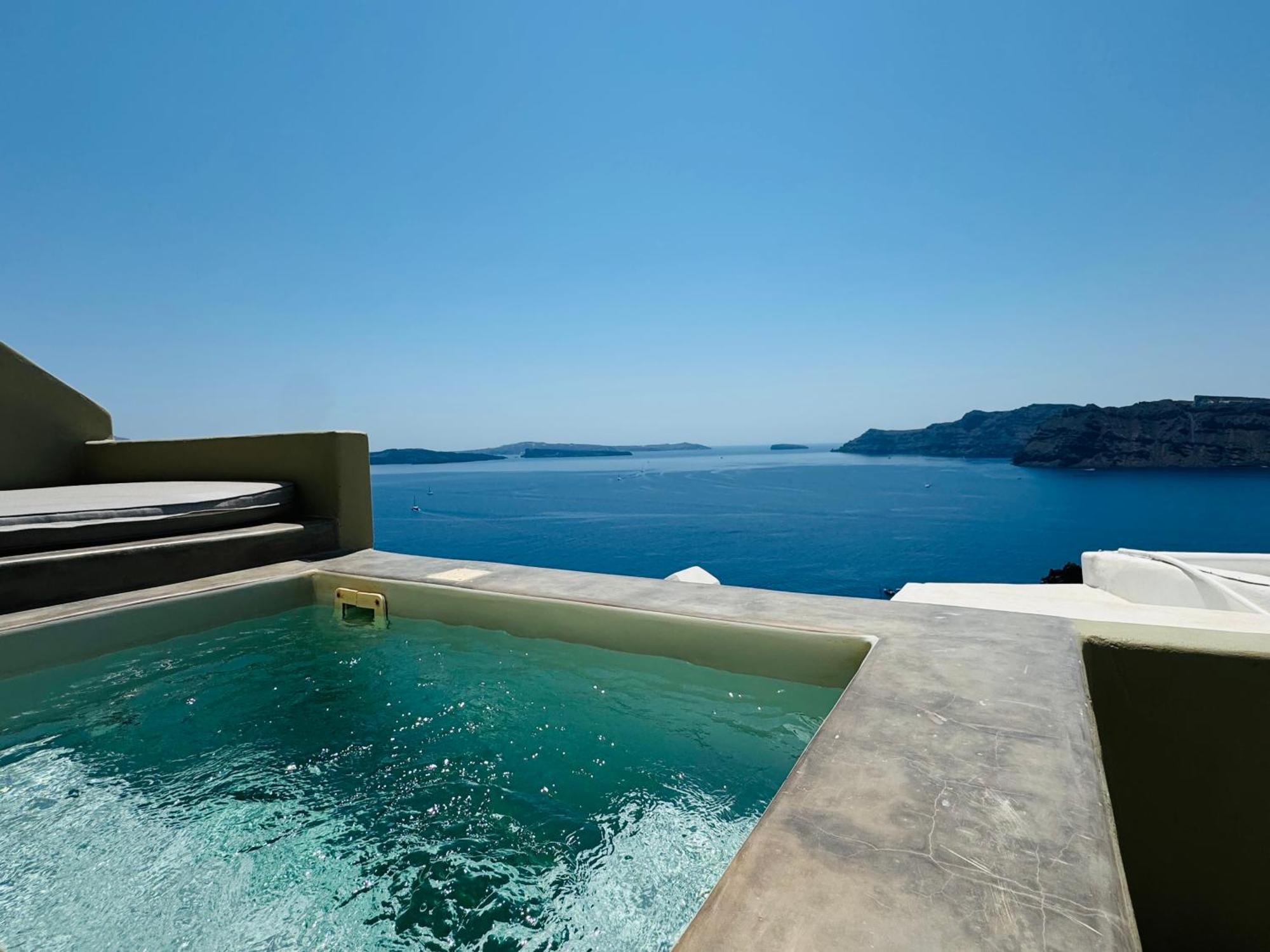 Santoroia Luxury Suites By Caldera Houses Екстериор снимка