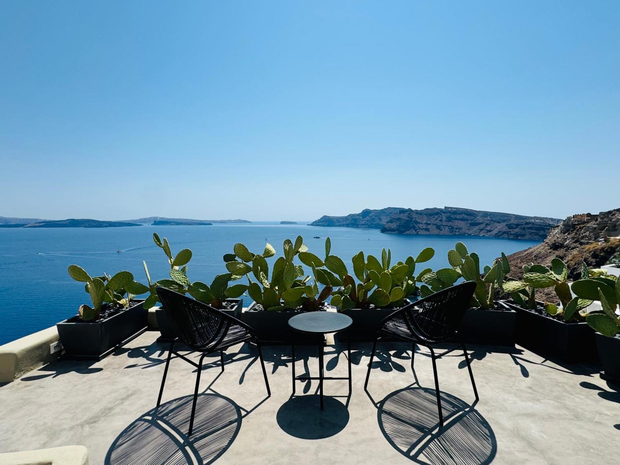 Santoroia Luxury Suites By Caldera Houses Екстериор снимка